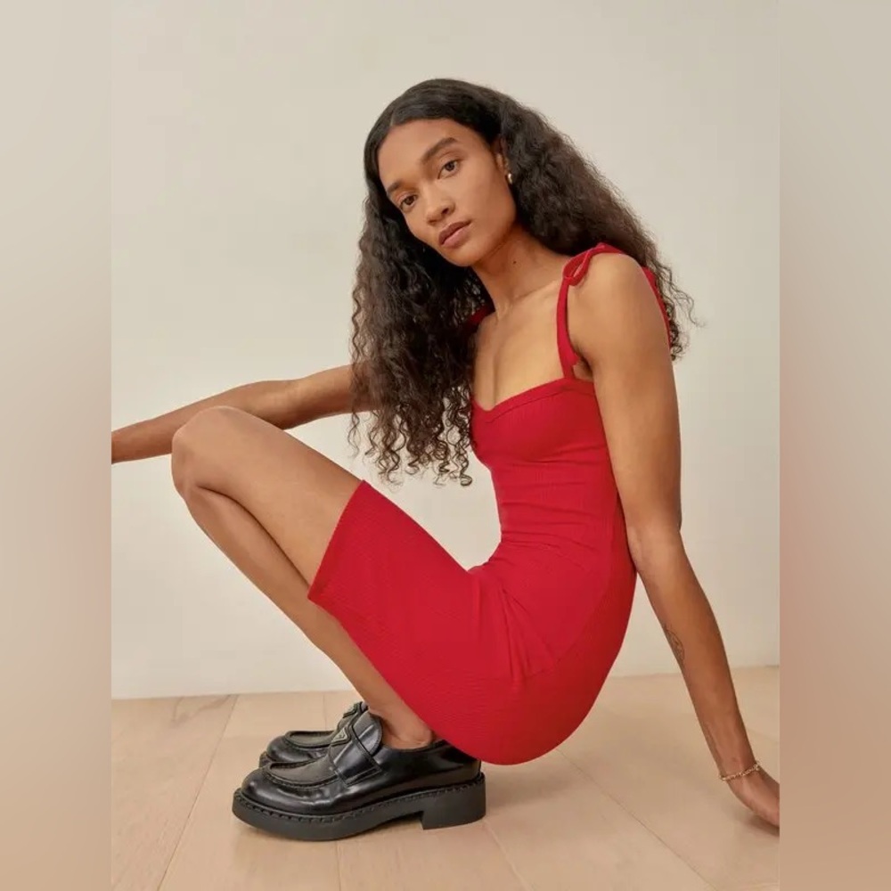 Reformation Josephina Dress - Lipstick (NWT)